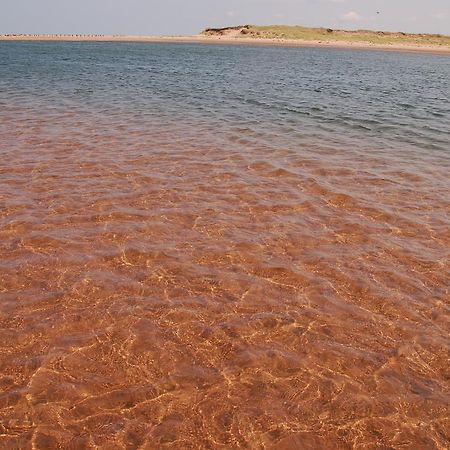 Goodview Cottages By Stanhope Beach Pei For Adults Only Bagian luar foto